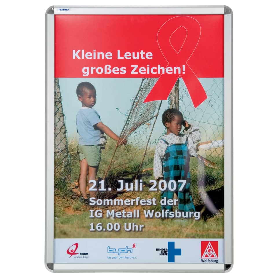 Poster, Red ribbon, Kinder, eingezäertes Feld, Veranstaltungsplakat