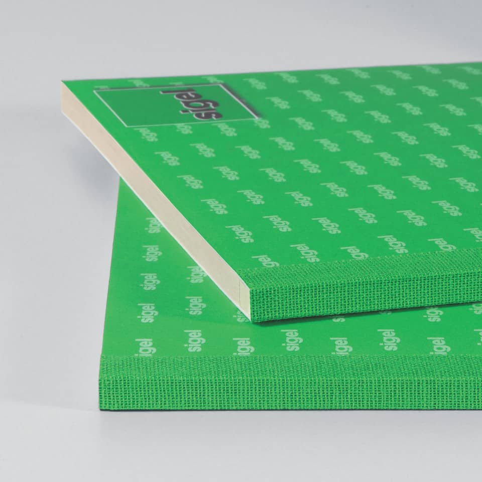 grünes Heftchen, grünes Notizbuch, einband?, gebundene Schreibware, papierprodukt