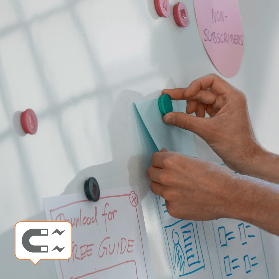 whiteboard, magnet, hand, note, post-it