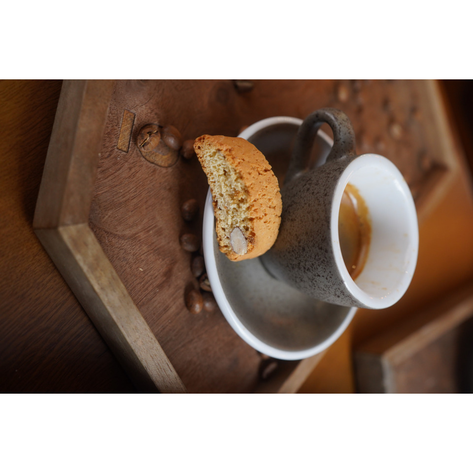 Kaffee, Kekscheibe, Kaffeebecher, Keramik, Kaffeemahlung