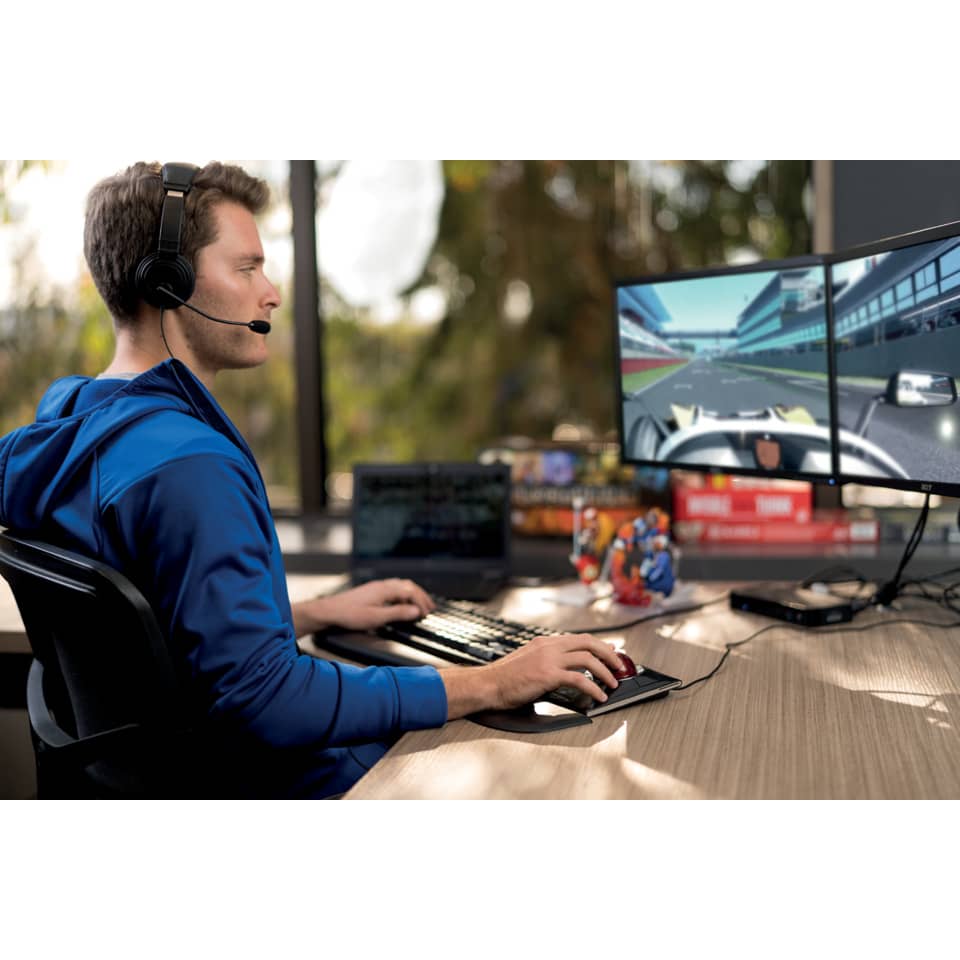 gamer, gaming headset, keyboard, monitor, desk setup