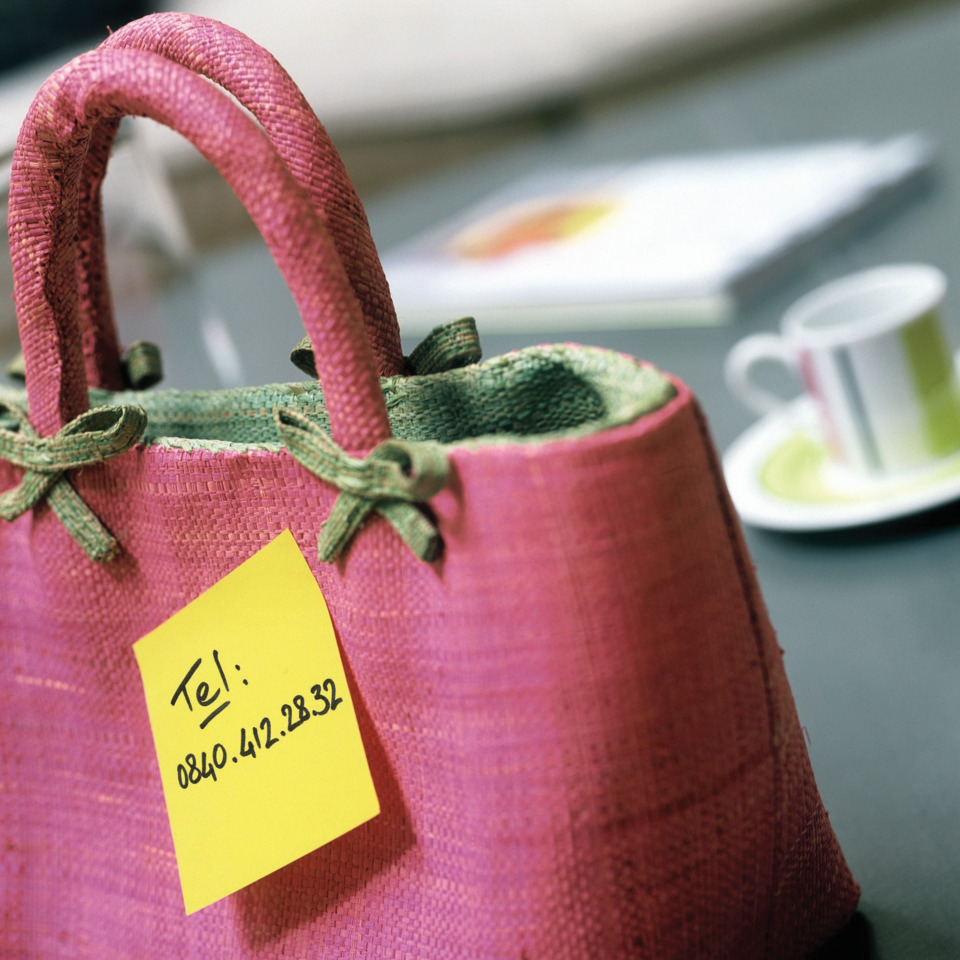 pink handbag, handbag, tote, fabric bag, stickynote