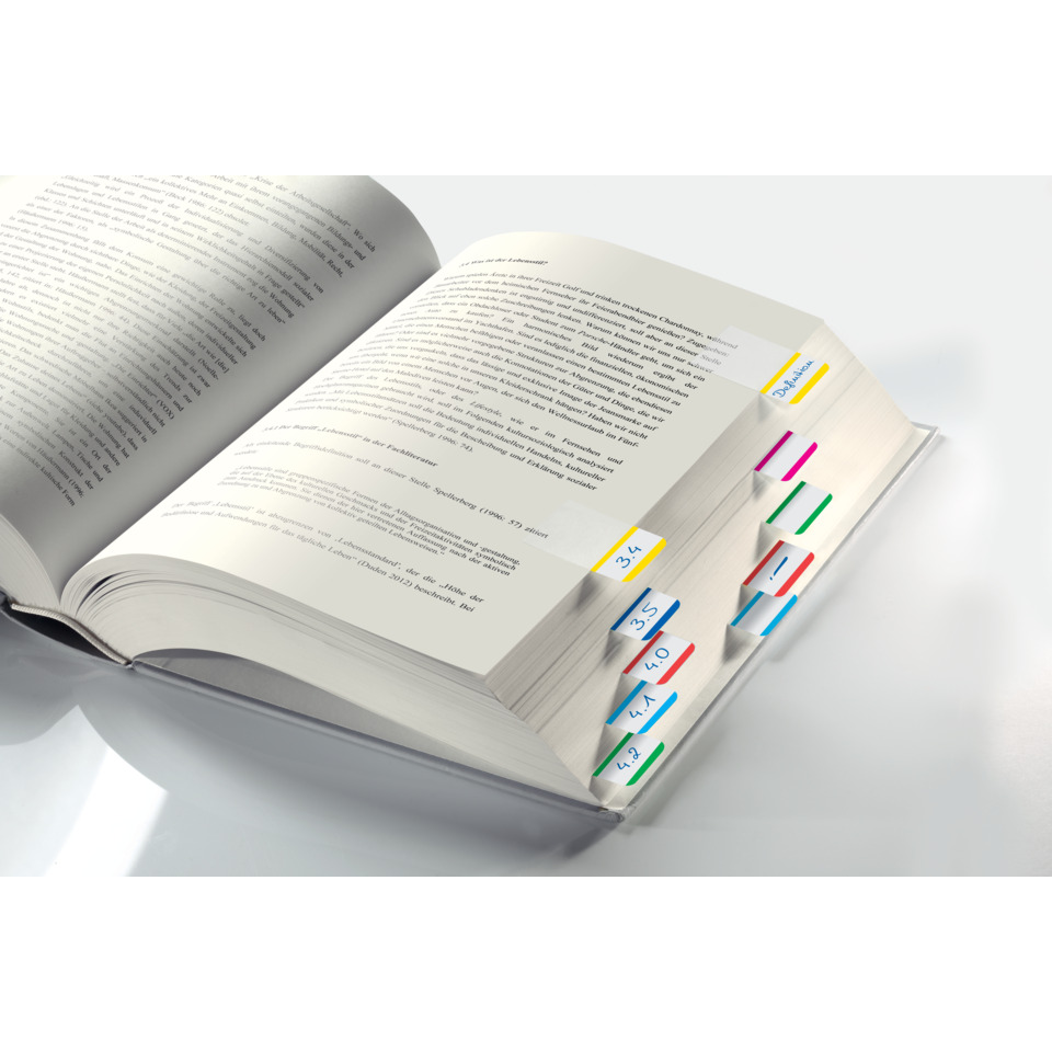 Buch, Tagebuch, Leseheft, Buchmarkierungen, Buch mit Lesezeichen