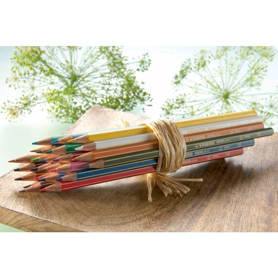 Buntstifte, Buntstifte-Set, Holztisch, Garnbund, Kunstbedarf
