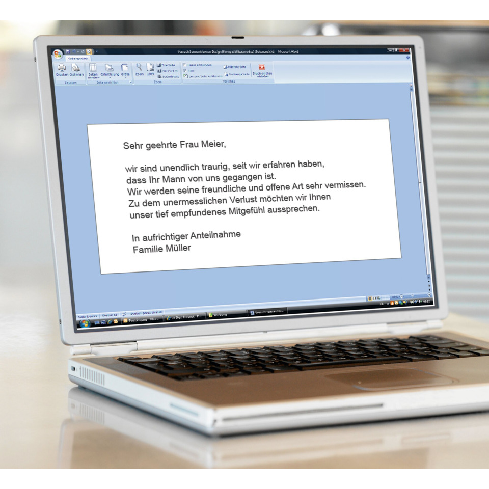laptop, notizbildschirm, Text auf Bildschirm, offene Karte, Hintergrundlos