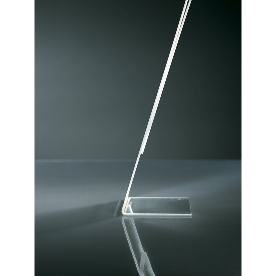 klarer acryl, durchsichtiges acryl, schreibtischständer, transparenter ständer, rammentafel?