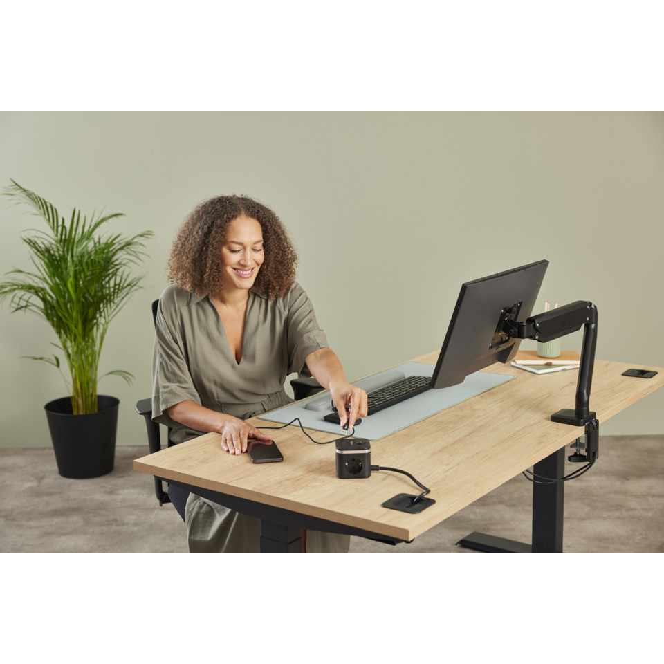 desk, monitor, frau, arbeitsplatz, elektronik