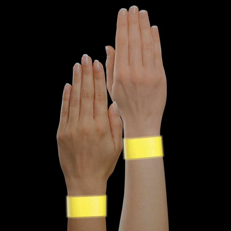Hand, Hände, Armbanduhr?, Armband?, gelbes Armband, Hände, Handgelenkbanden, gelb, Armbändchen, Kleidungszubehör