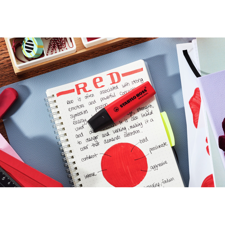 Notebook, Roter Marker, Roter Kreis, Schreibtisch-Accessoires, Lineal
