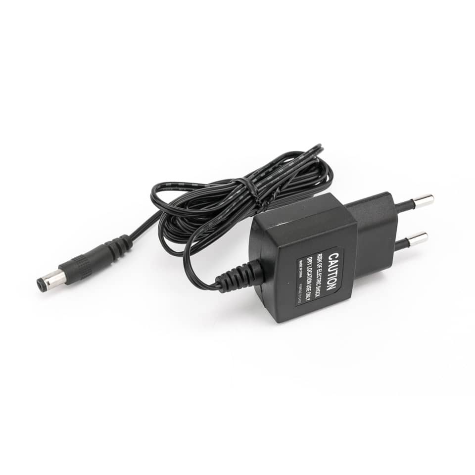 Stromadapter, Netzteil, DC-Adapter, Kabel, Spannungsspezifikation