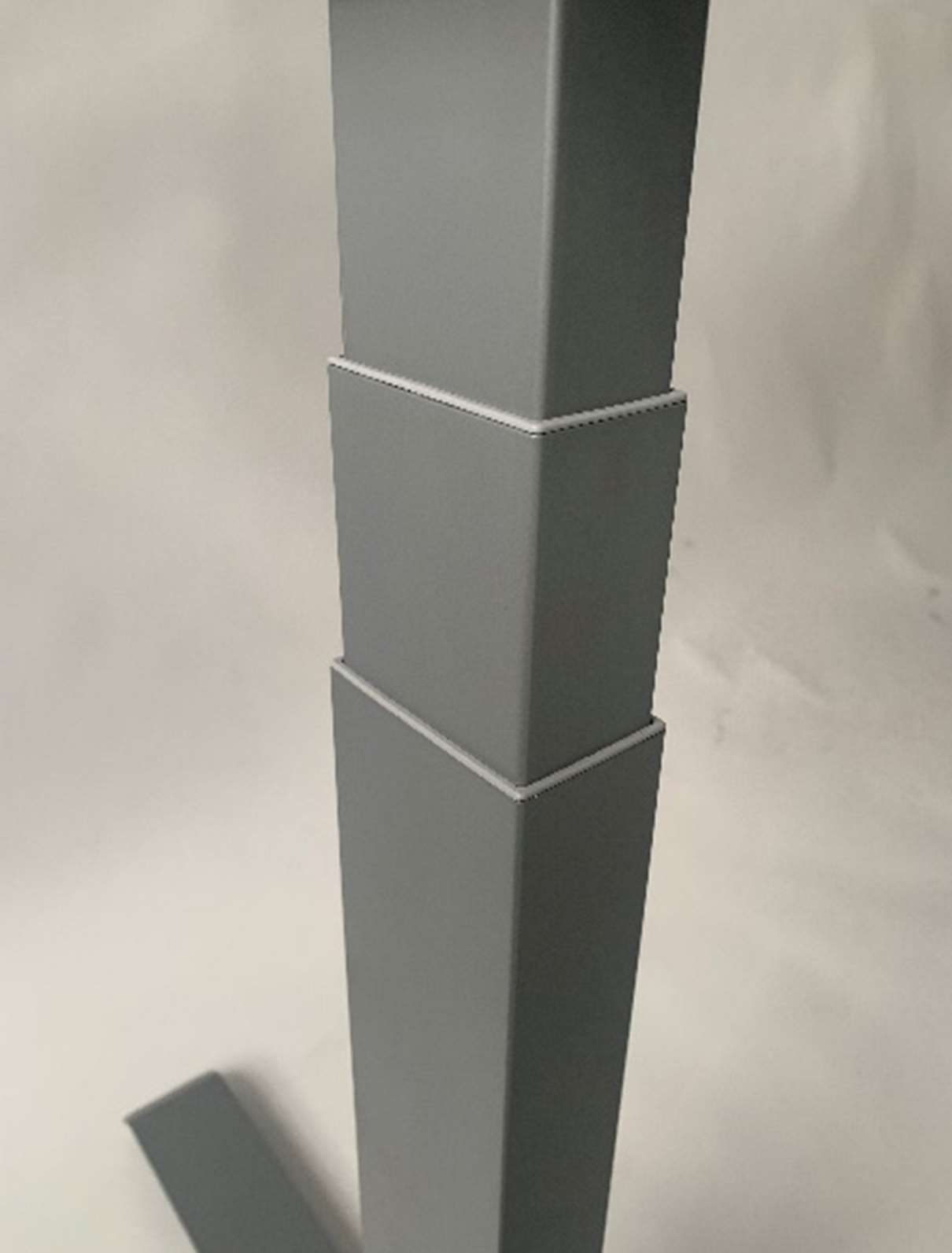 Elektrisch höhenverstellbarer Schreibtisch XMK 1200