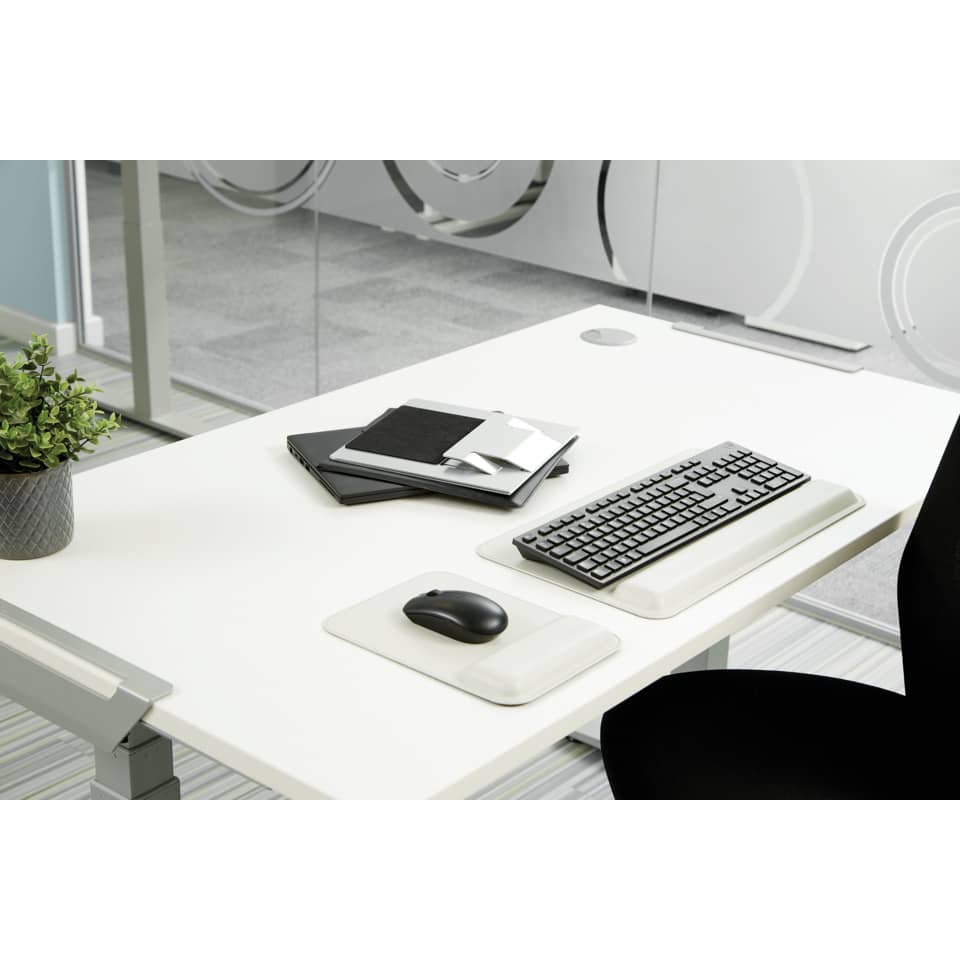 Schreibtisch, Computerzubehör, Tastatur, Maus, Büroset