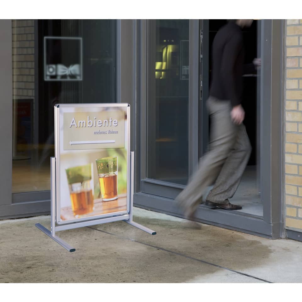 Aussenwerbung, Schilderständer, Glasfront, Bier, Ambiente