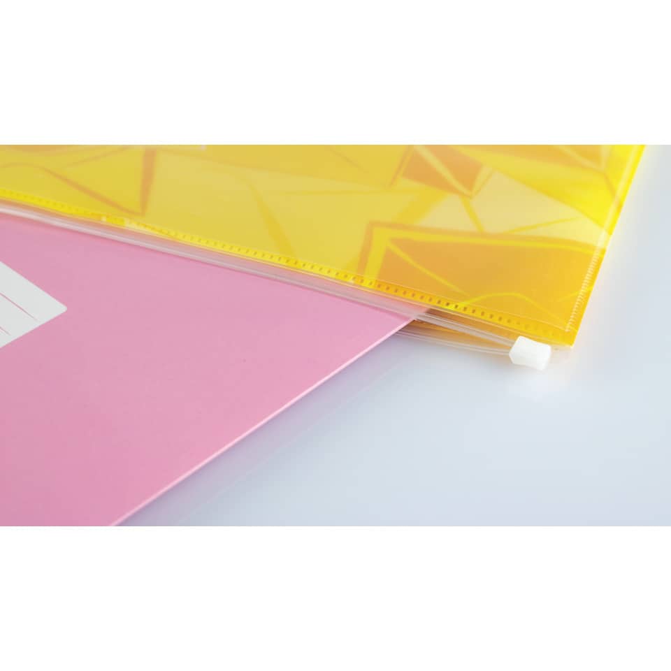  Ordner,  Plastik,  pinkes Heft,  gelber Ordner,  transparentes Etui