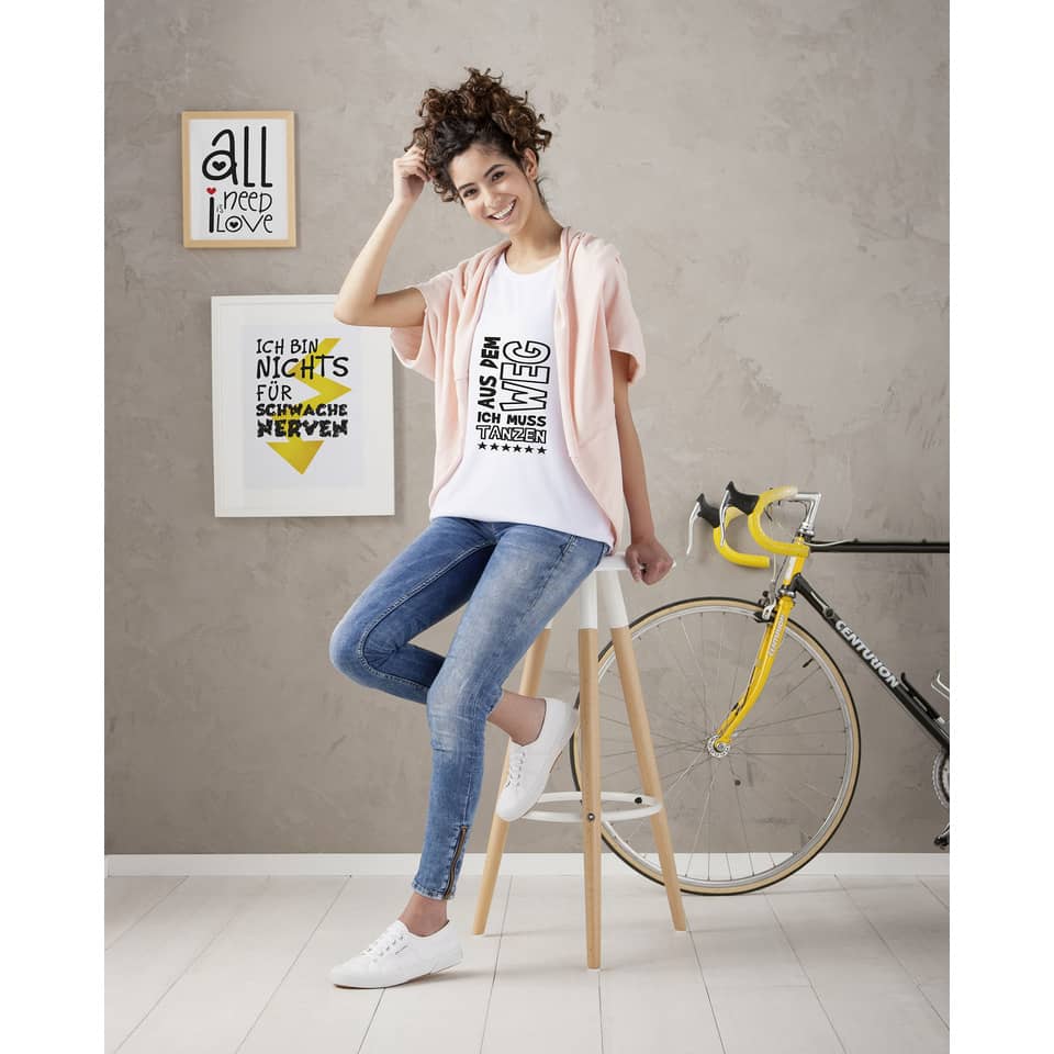 T-Shirt, Jeans, Sneaker, Fahrrad, Hemd?